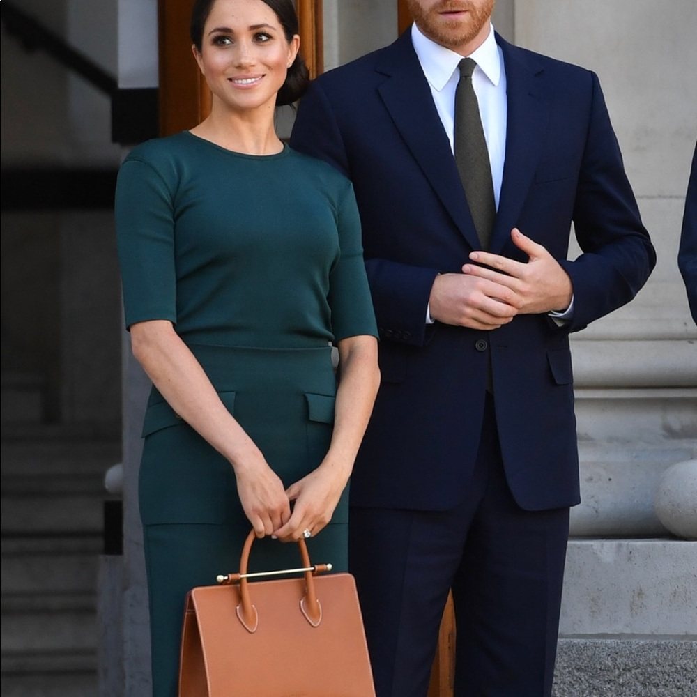 MEGAN MARKLE Strathberry Midi Tote